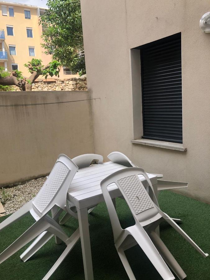 Appartement 4 Couchages Centre Ville ナルボンヌ エクステリア 写真